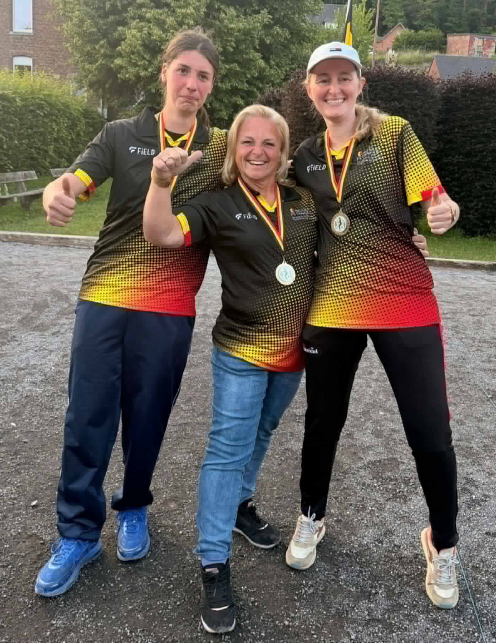 Emma BOSMAN Mia DE COOMAN Sarah MICHIELS